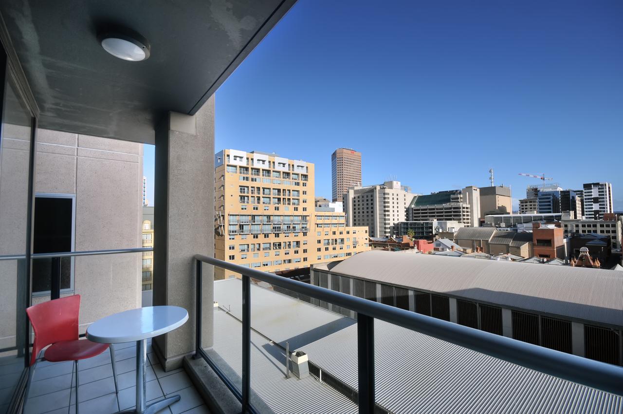 La Loft Apartments North Terrace Adelaide Kültér fotó